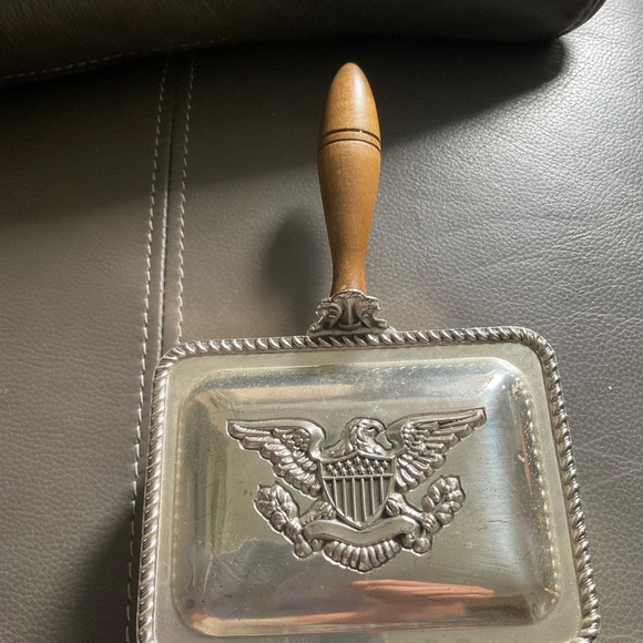 Silent butlers silver plated eagle engraved with wood handle - Picture 6 of 6